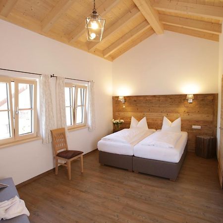 Pension Schweizerhaus Garni Weyarn Εξωτερικό φωτογραφία