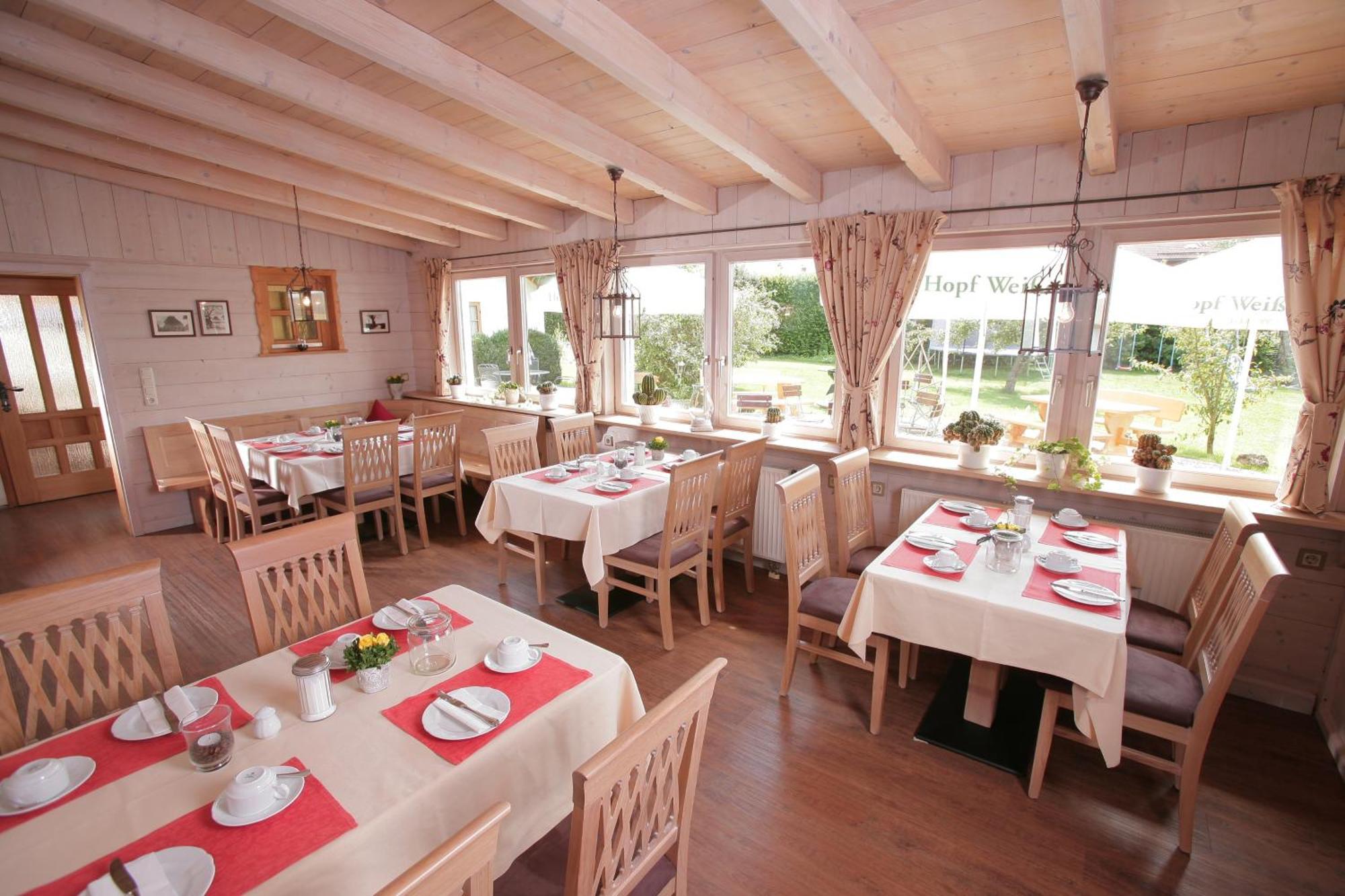Pension Schweizerhaus Garni Weyarn Εξωτερικό φωτογραφία