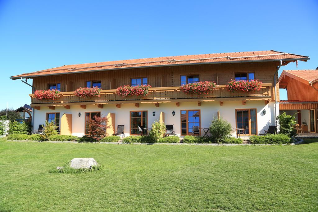 Pension Schweizerhaus Garni Weyarn Εξωτερικό φωτογραφία