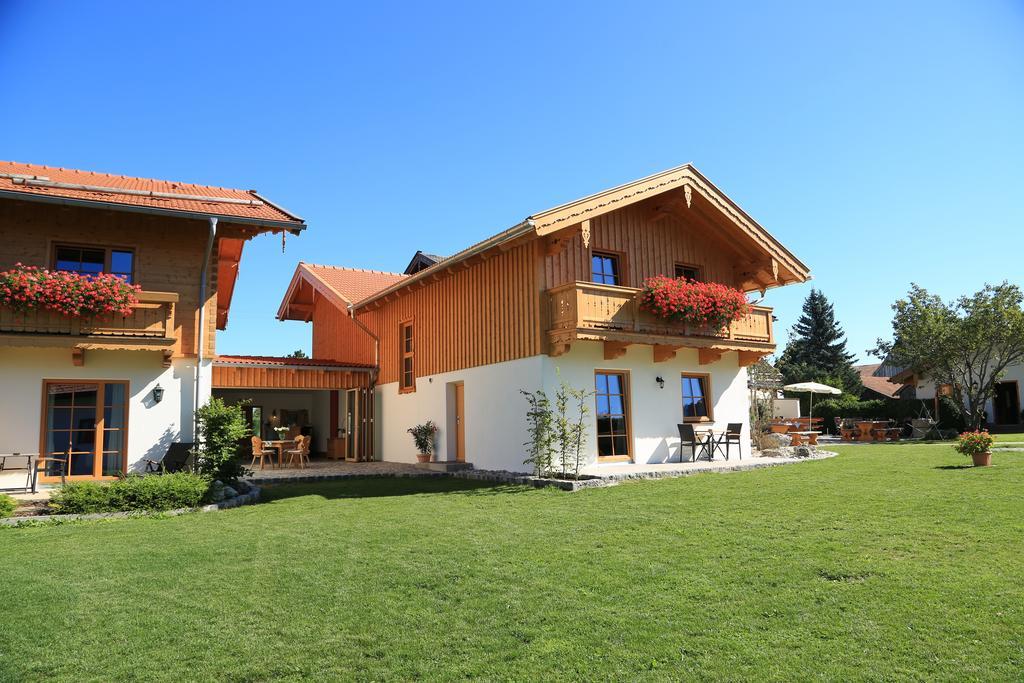 Pension Schweizerhaus Garni Weyarn Εξωτερικό φωτογραφία