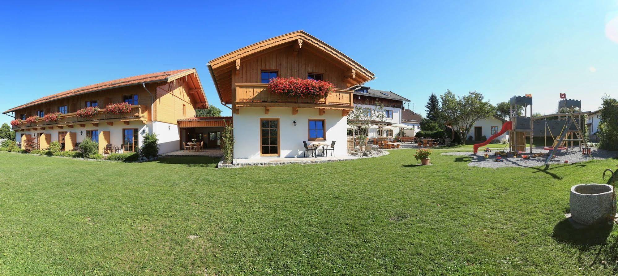 Pension Schweizerhaus Garni Weyarn Εξωτερικό φωτογραφία